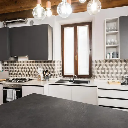 Flats4rent Irene ורונה