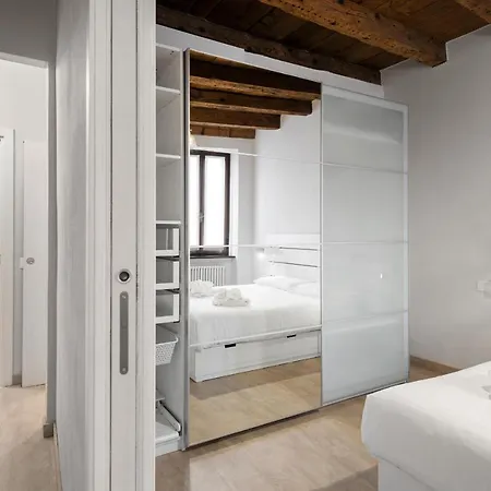 Flats4rent Irene Apartment Verona
